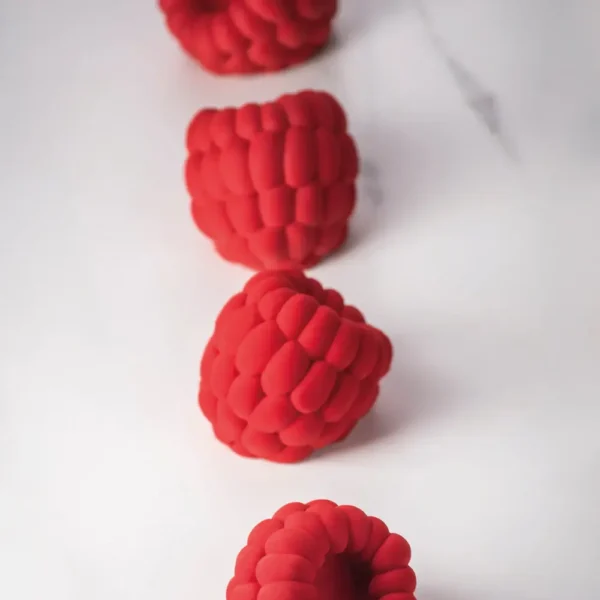 Pavoni-Px4394-3D-Pavoflex-Silicone-Mould-Lampone.webp